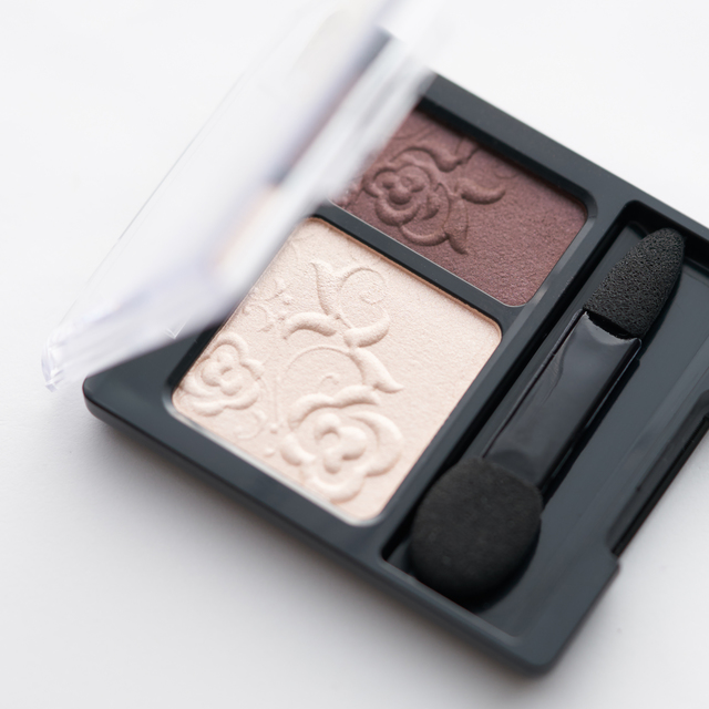 パラドゥ アイシャドウデュオ