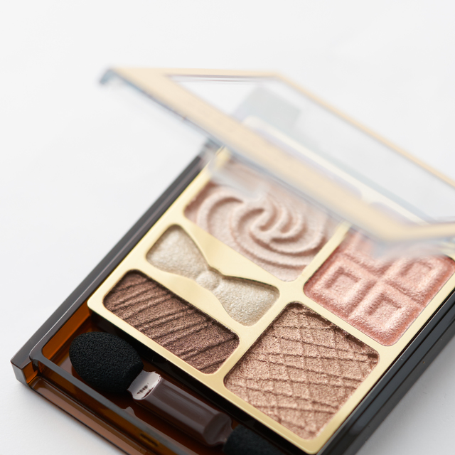 スウィーツスウィーツ プレミアムガトーシャドウ