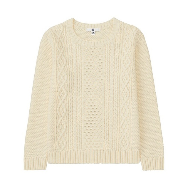 ケーブルクルーネックセーター