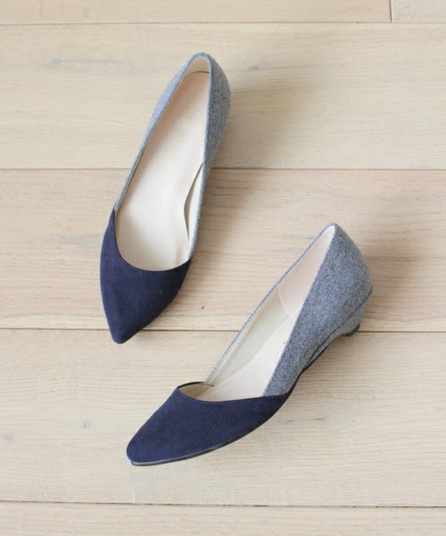 バニティービューティー　トンガリバイカラーフラットパンプス