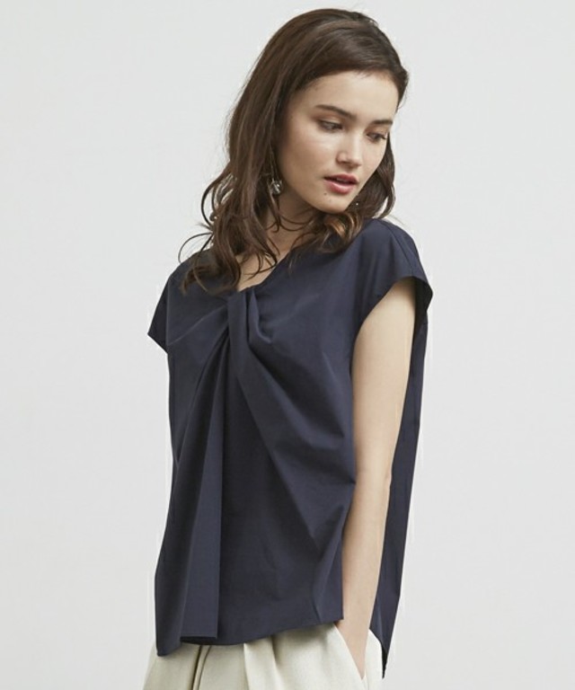 UNITED TOKYO ボディシェルツイストTOPS