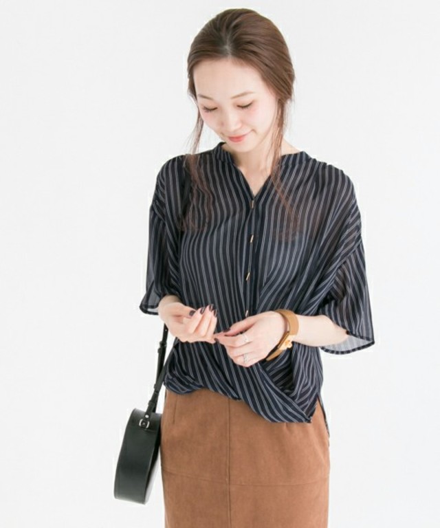 URBAN RESEARCH UR Acuta バー釦5分袖ブラウス