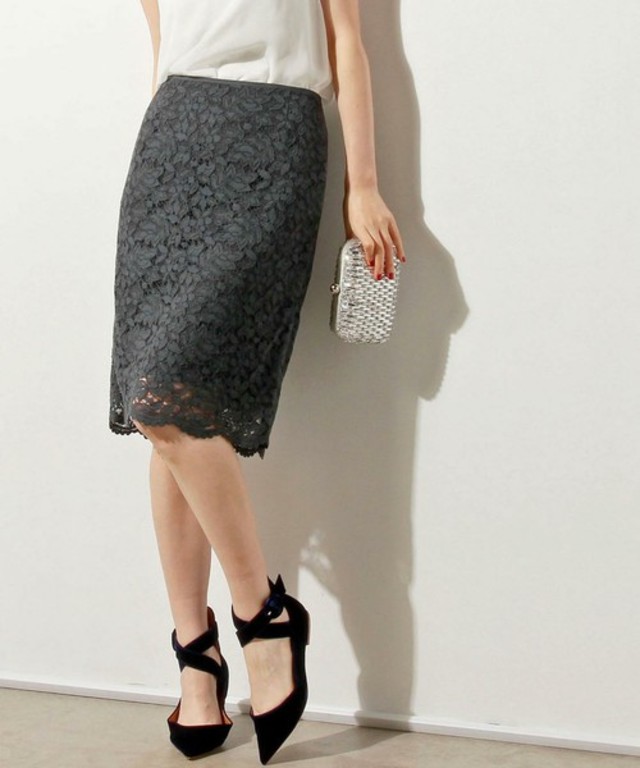 UNITED ARROWS　コードレース タイト スカート