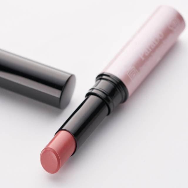 パラドゥ プレミアムエッセンスルージュ