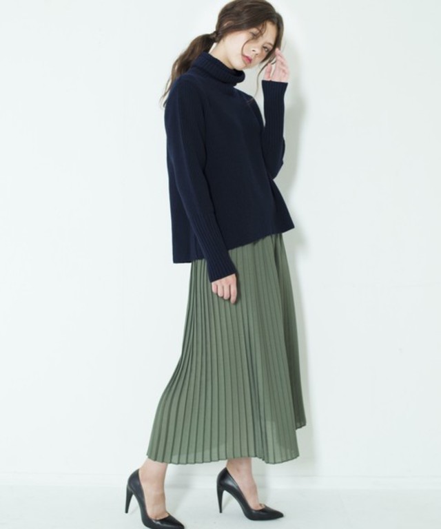 シフォンプリーツスカート