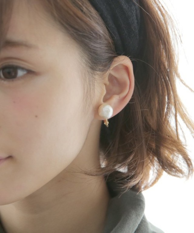 大粒パールイヤリング