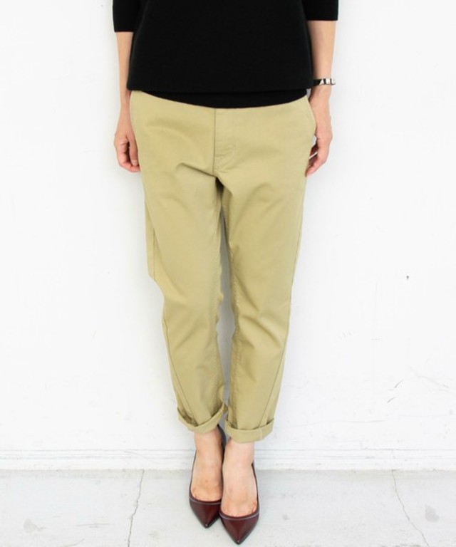 チノテーパード9分丈パンツ