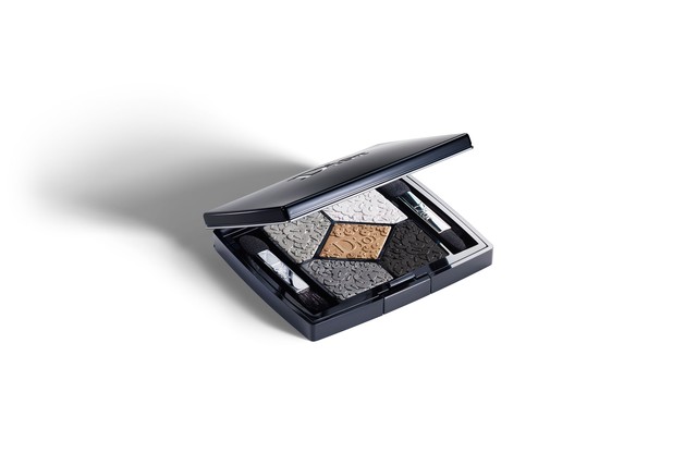 Dior サンククルール