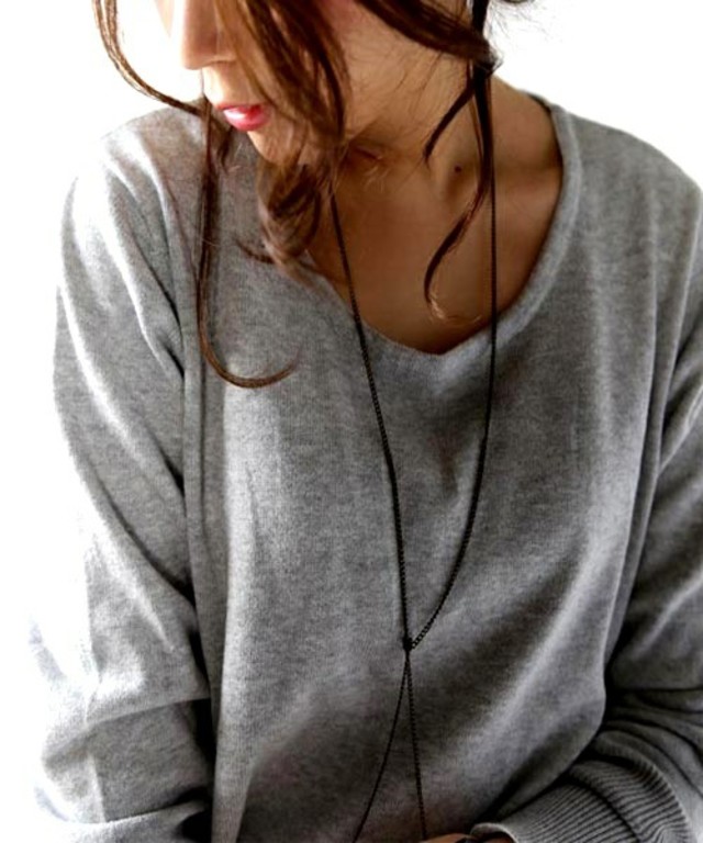 ラウンドネックコットンニット