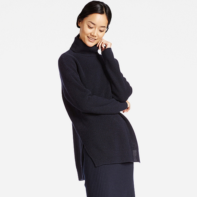 オーバーサイズタートルネックチュニック