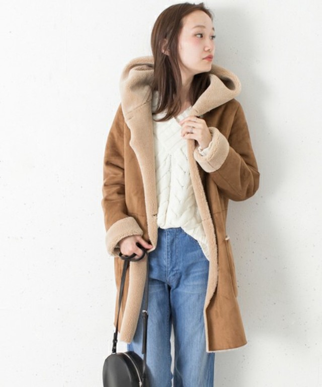 UR フェイクムートンコート