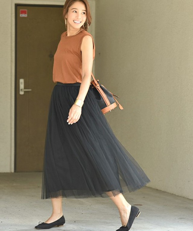 ふんわりチュールスカート