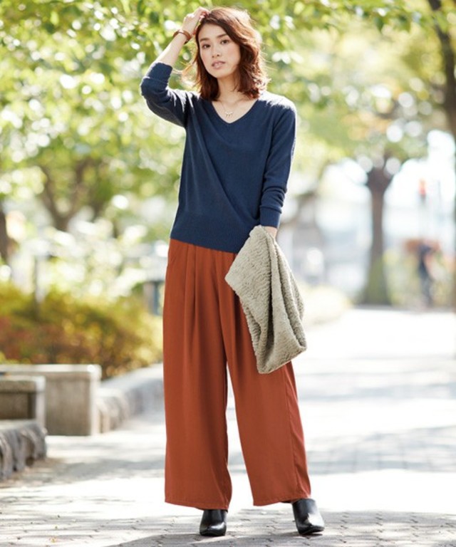 Pierrot タック入り ワイドパンツ