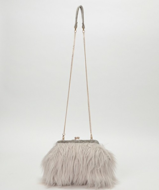 who's who Chico がま口ファーショルダーバッグ