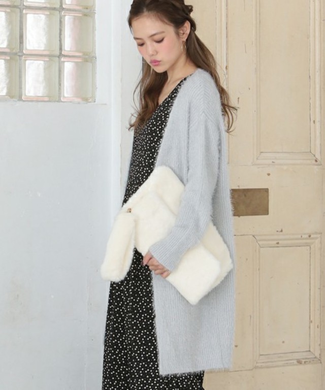 one after another NICE CLAUP くるくるフェザーロングカーデ