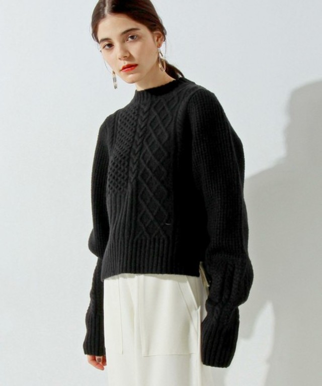 ロングスリーブニット