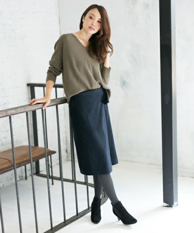 BAYFLOW　サテンムースラップスカート