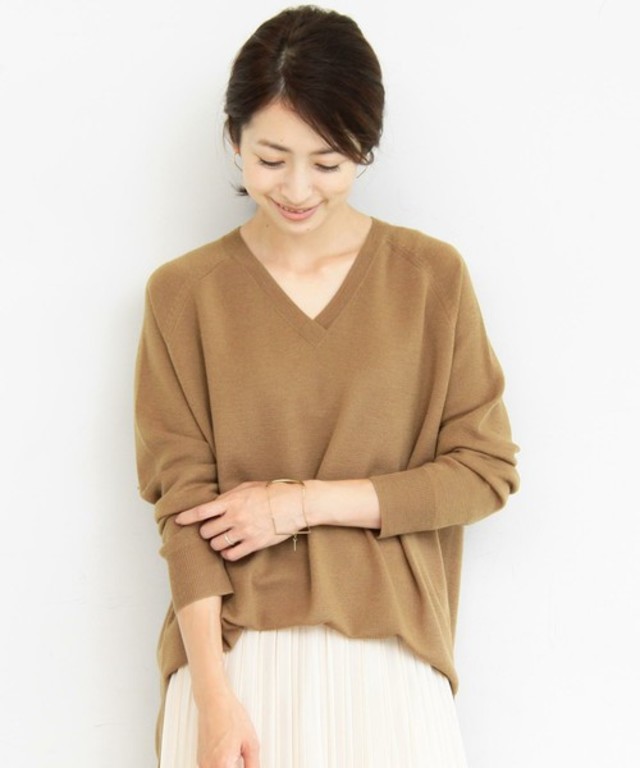 BY∴ フルニードルVネックワイドニット