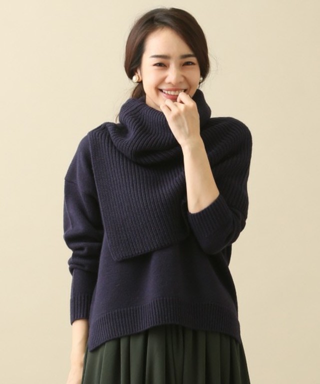 MYSELF ABAHOUSE スヌード付きVネックニット