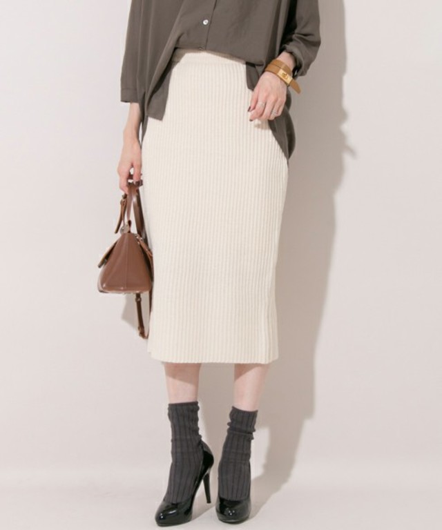 URBAN RESEARCH UR 畦ニットスカート