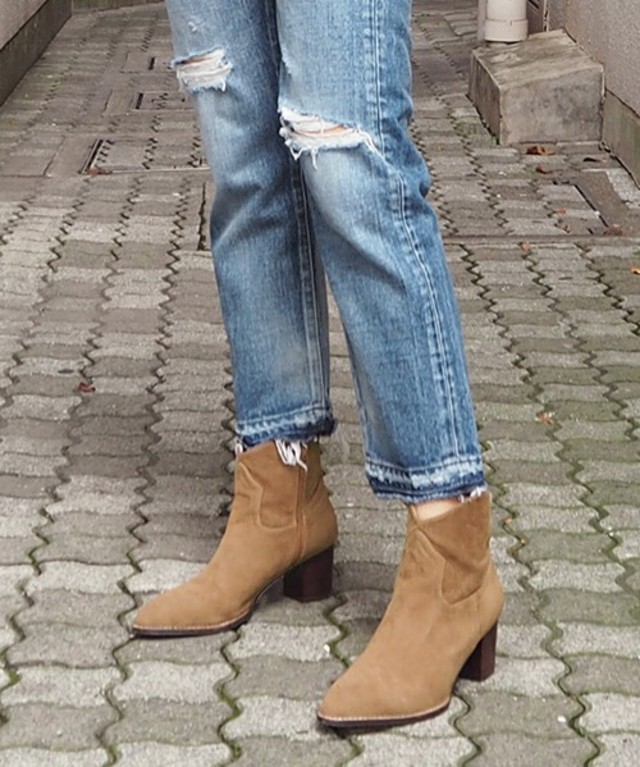 フェイクスウェードポインテッドブーツ