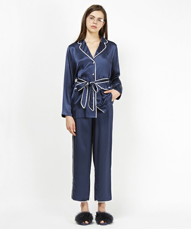 パイピングシルクガウン