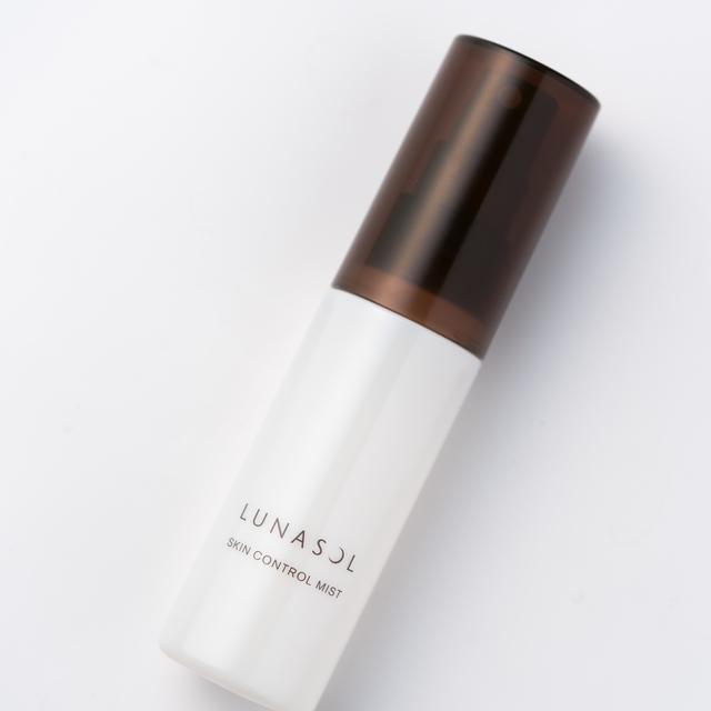 ルナソル スキンコントロール ミスト N