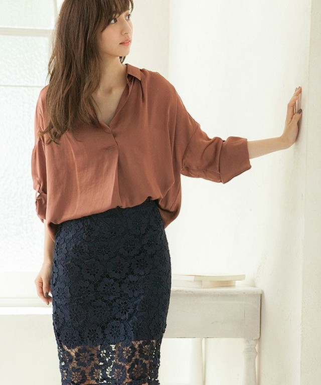 Color レースタイトスカート