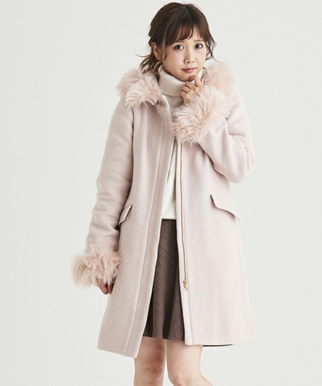 MAJESTIC LEGON　ファー付フードコート