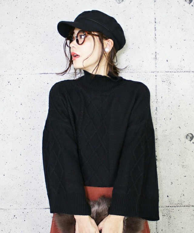 reca アラン編みベル袖ハイネックニット