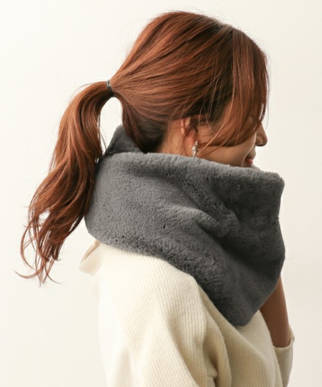 URBAN RESEARCH DOORS　ふんわりフェイクスヌード