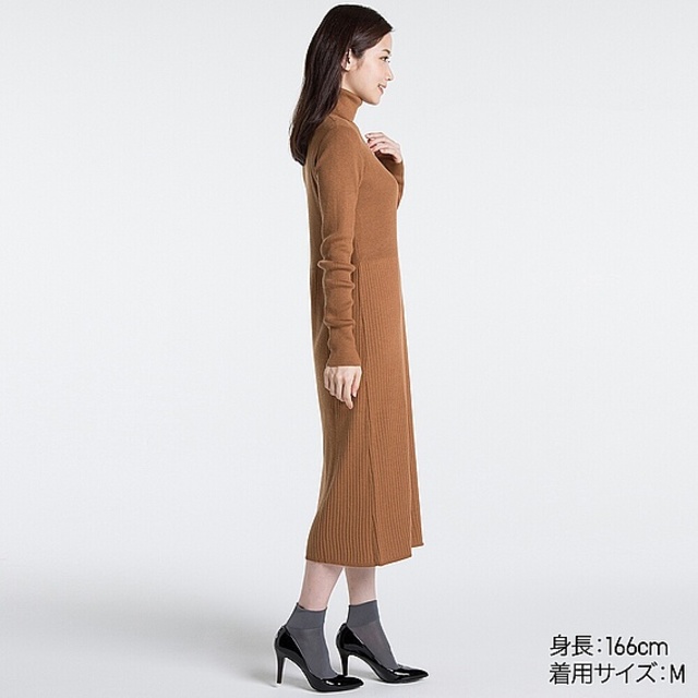 UNIQLO ニットリブタートルネックワンピース