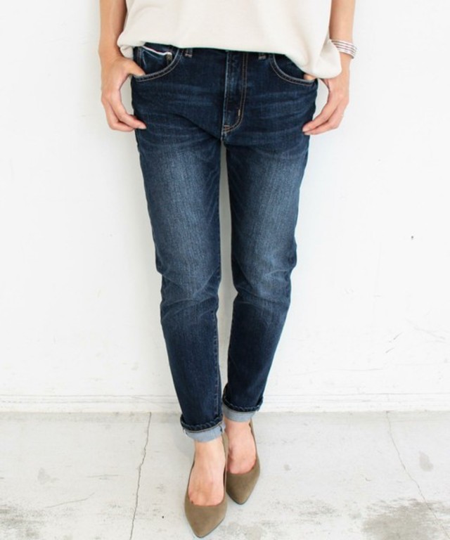 セルヴィッジデニム9分丈スリムテーパードパンツ