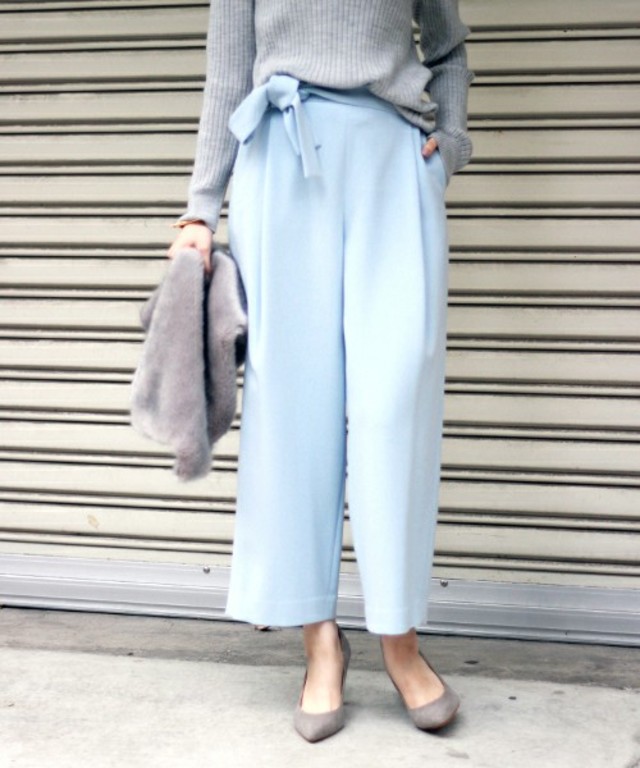 スポンジクロスクロップテーパーパンツ