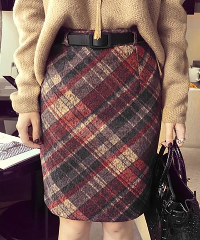 ANDJ チェック柄 バックスリット入り ペンシル スカート