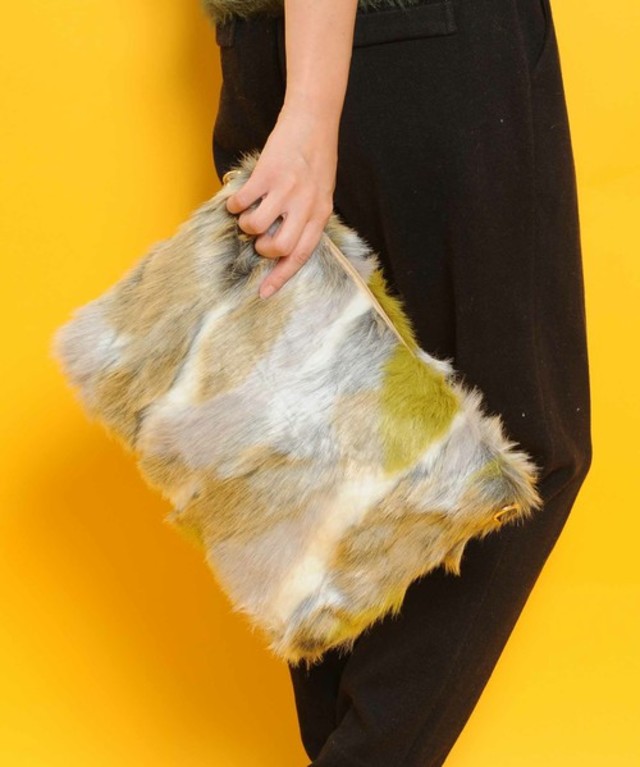 ミックスフェイクファークラッチバッグ/ショルダーバッグ（PLAIN CLOTHING）