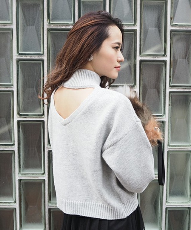 MURUA / バックオープンタートルニット