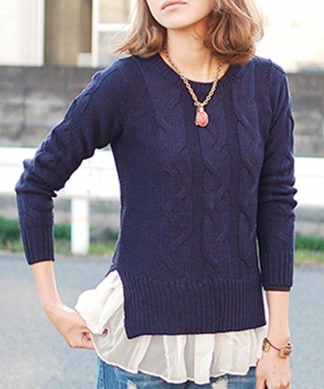 ふわふわ裾シフォン切り替えケーブル編み長袖ニット