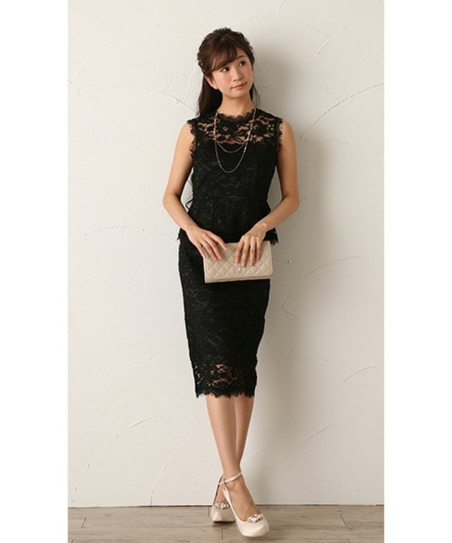 Luxe brille　レースワンピースライクセットアップ