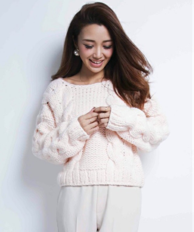 hand cable knit pullover