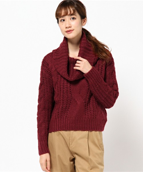 オフタートルショートケーブルプルオーバー