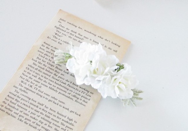 モッコウバラのバレッタ（ホワイトイエロー）