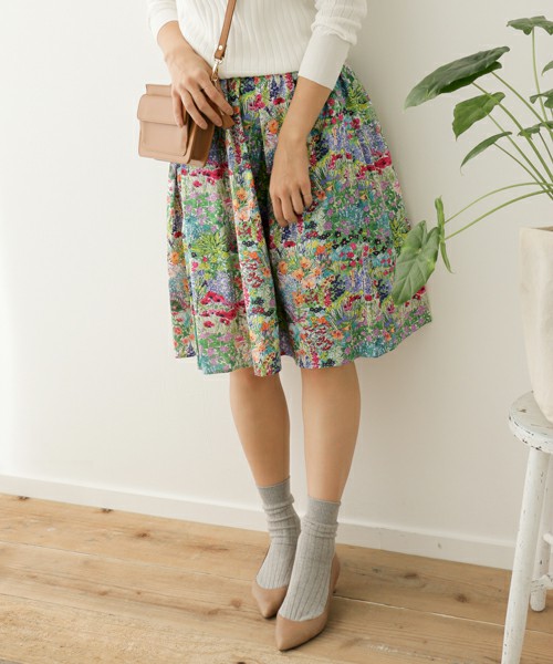 DOORS リバティプリントスカート