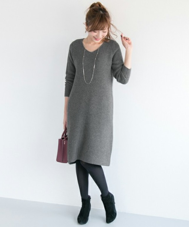 URBAN RESEARCH ROSSO Vネックニットワンピース