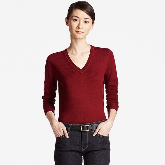 エクストラファインメリノVネックセーター