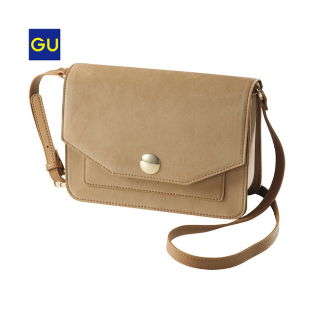 （GU）メタルボタンショルダーバッグ