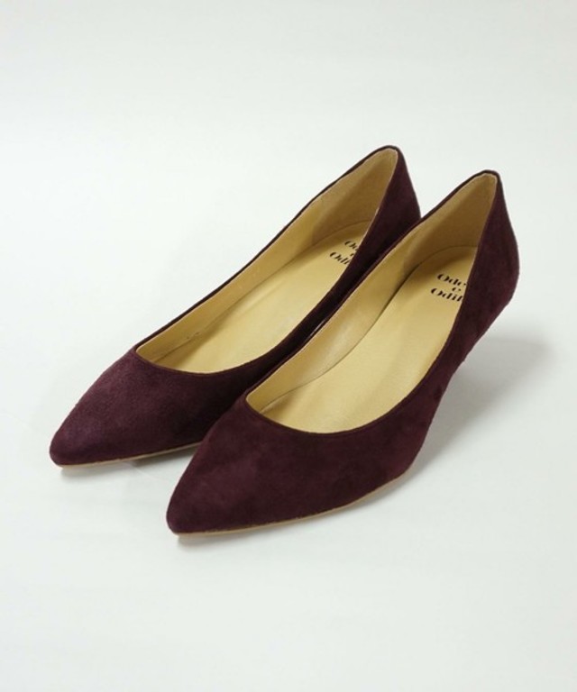 ポインテッドトゥパンプス