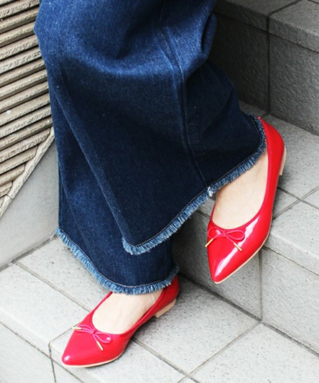 ポインテッドトゥバレエシューズ