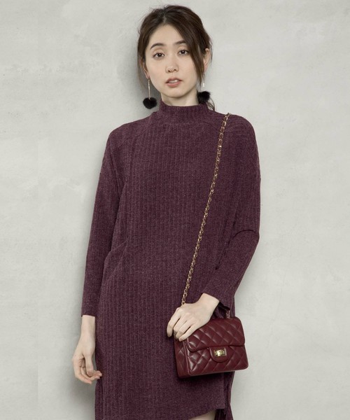 ダイヤ柄ステッチチェーンミニバッグ