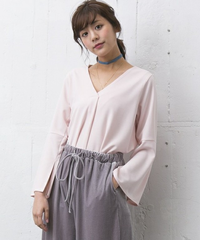 なし地ポンチＦタック袖スリットＶネック/レディーストップス-2017ＳＳ-